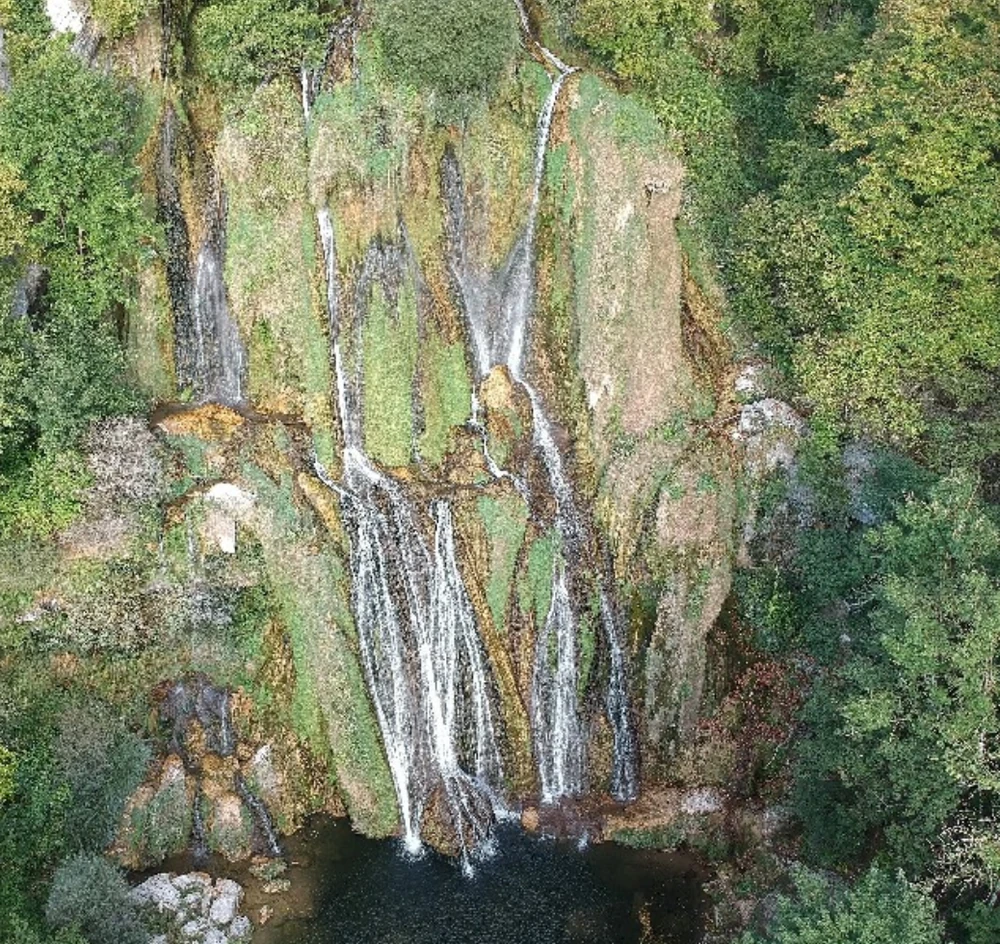 Wasserfall als Beispielinhalt